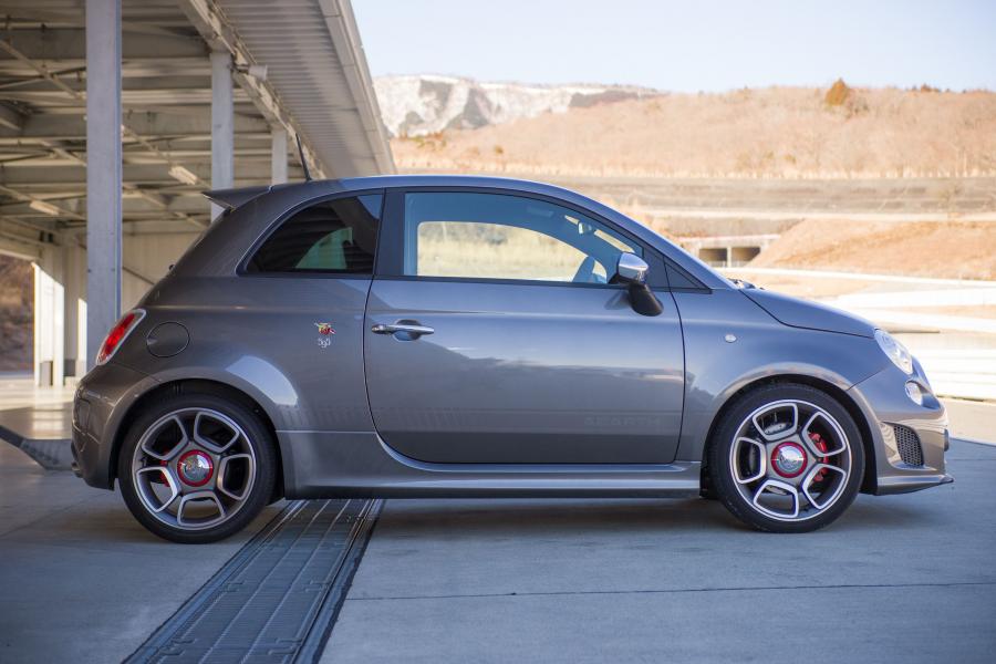  Abarth 595 Competizione (312) 2013 года  (JP) (фото 6 из 27)
